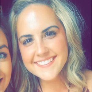 Meet your Posher, Vanessa